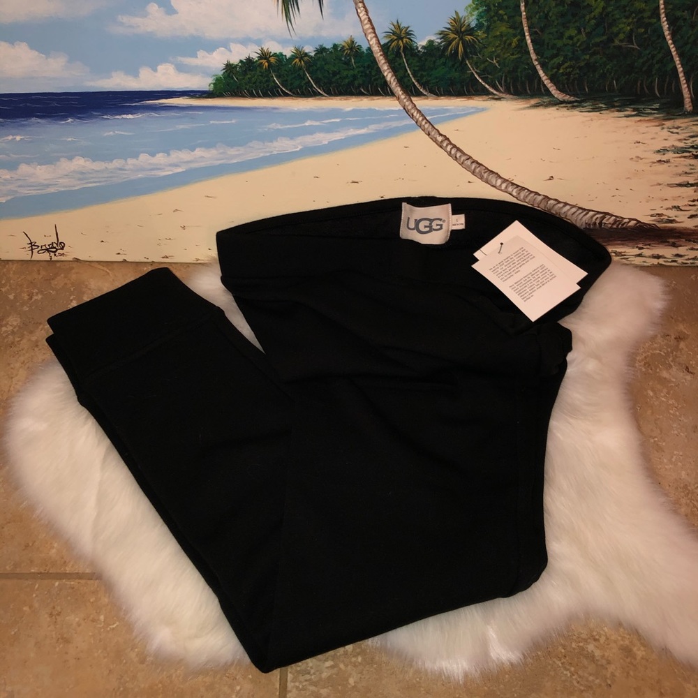 ⚠️ 1 LEFT! UGG jogger pants black - Picture 4 of 8